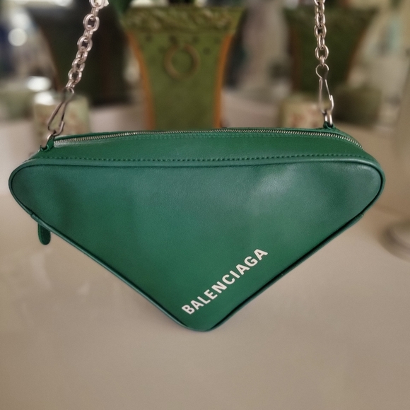 Balenciaga Triangle Leather bag - Picture 16 of 16
